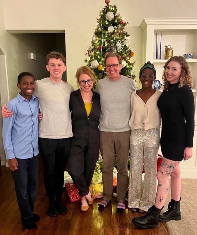 MERRY CHRISTMAS from our family to yours! Absolutely thrilled to have all four of my kids under the same roof AND on the same side of the world after missing Simon in Kenya for the past two Christmas’s. Grateful for my Savior and my family. ❤️🎄💚🎄 #merrychristmas #thestubbertkids #family 📸 cred to the wonderful @rachelcnielsen ❤️